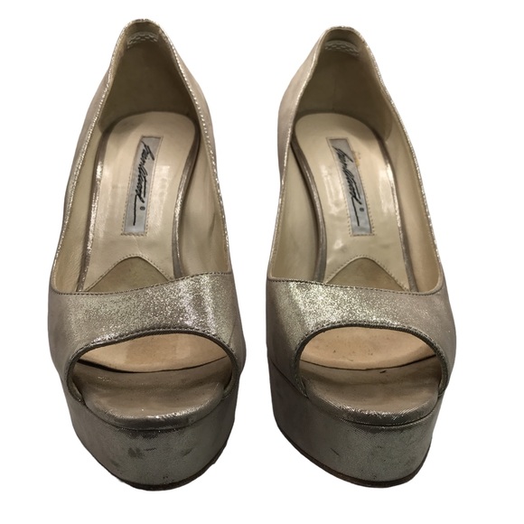 BRIAN ATWOOD METALLIC GOLD NUDE Leather Classic Peep-toe Heels! Size 36! - Picture 7 of 7